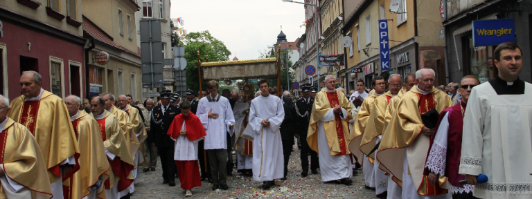 Boże Ciało w Ostrowie