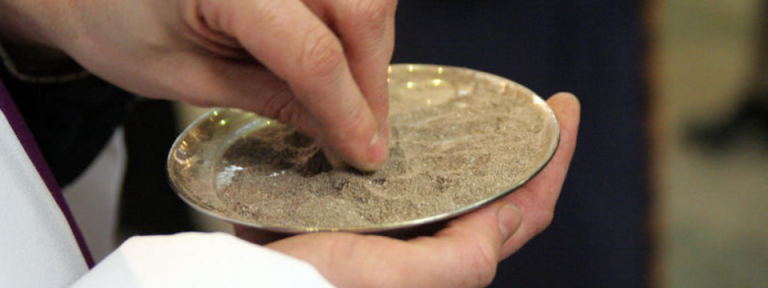 Sypią głowy popiołem… [wideo]