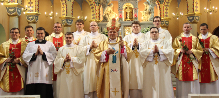 Święcenia diakonatu