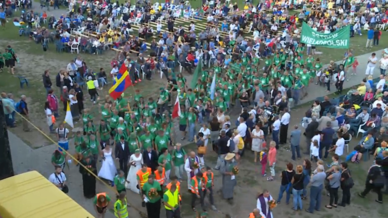 Wejście Pielgrzymki na Jasną Górę NA ŻYWO