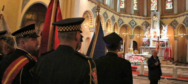 Z Królową Polski w intencji Ojczyzny i Miasta