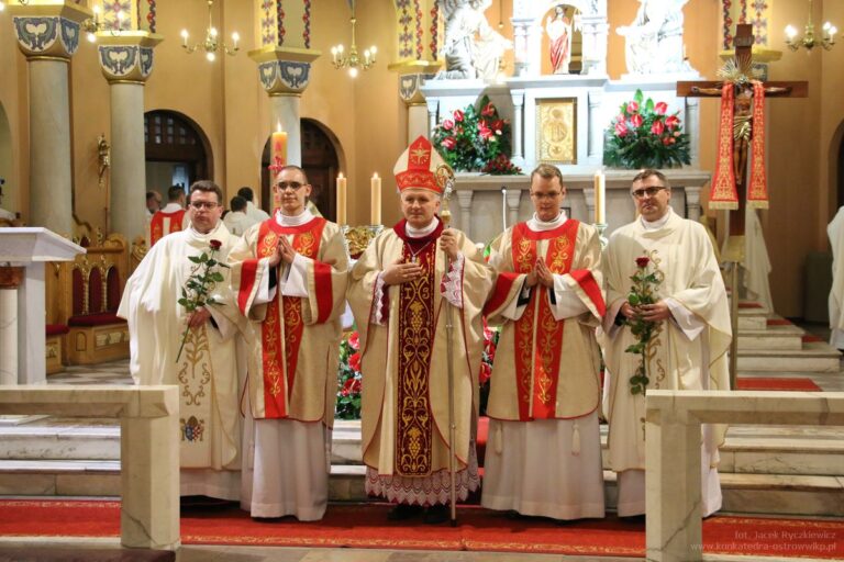 Święcenia diakonatu