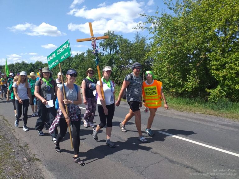 Zielona pielgrzymuje – dzień 1