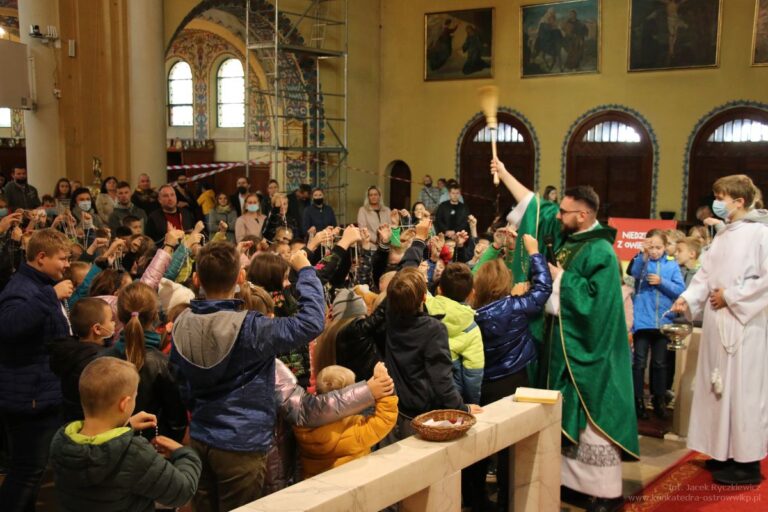 Poświęcenie różańców