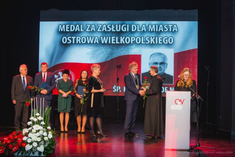 Śp. ks. Krzysztof Nojman pośmiertnie odznaczony