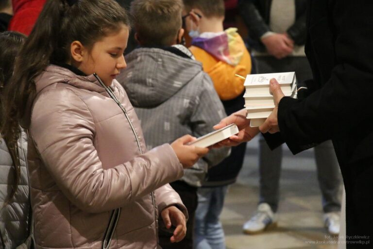 Poświęcenie książeczek