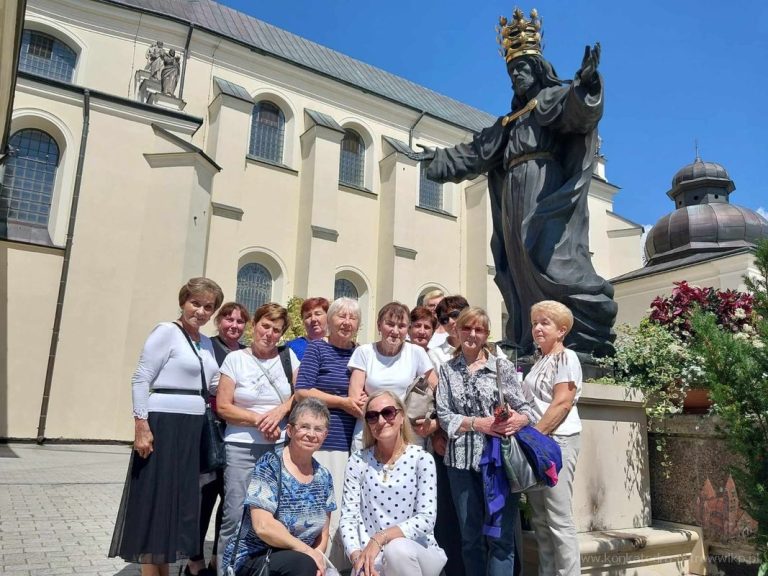 Jasna Góra z Apostolatem Maryjnym