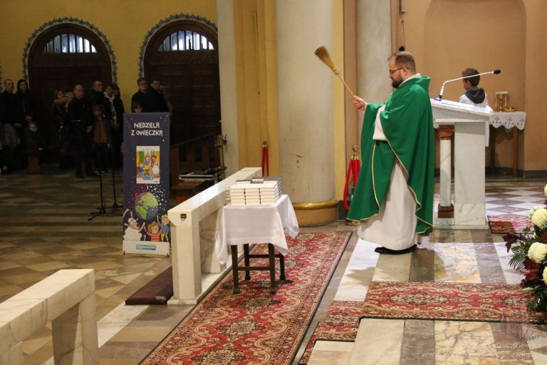 Poświęcenie książeczek