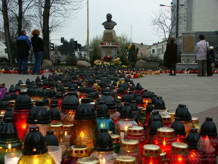 2005: Ostrów Wielkopolski po śmierci Papieża