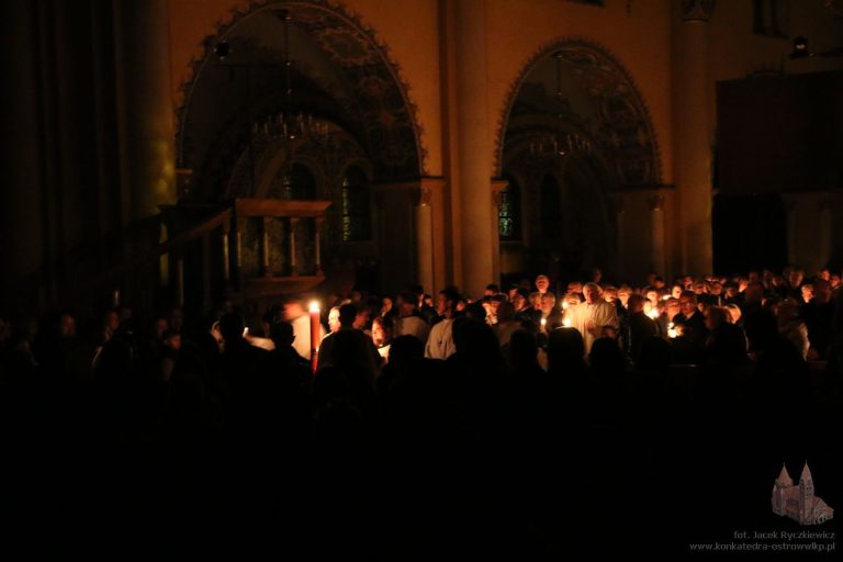 Liturgia Wigilii Paschalnej