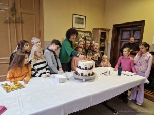 0-scholka-2latka-przyg-swiat-002